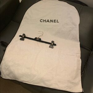 CHANEL White Garment Cover